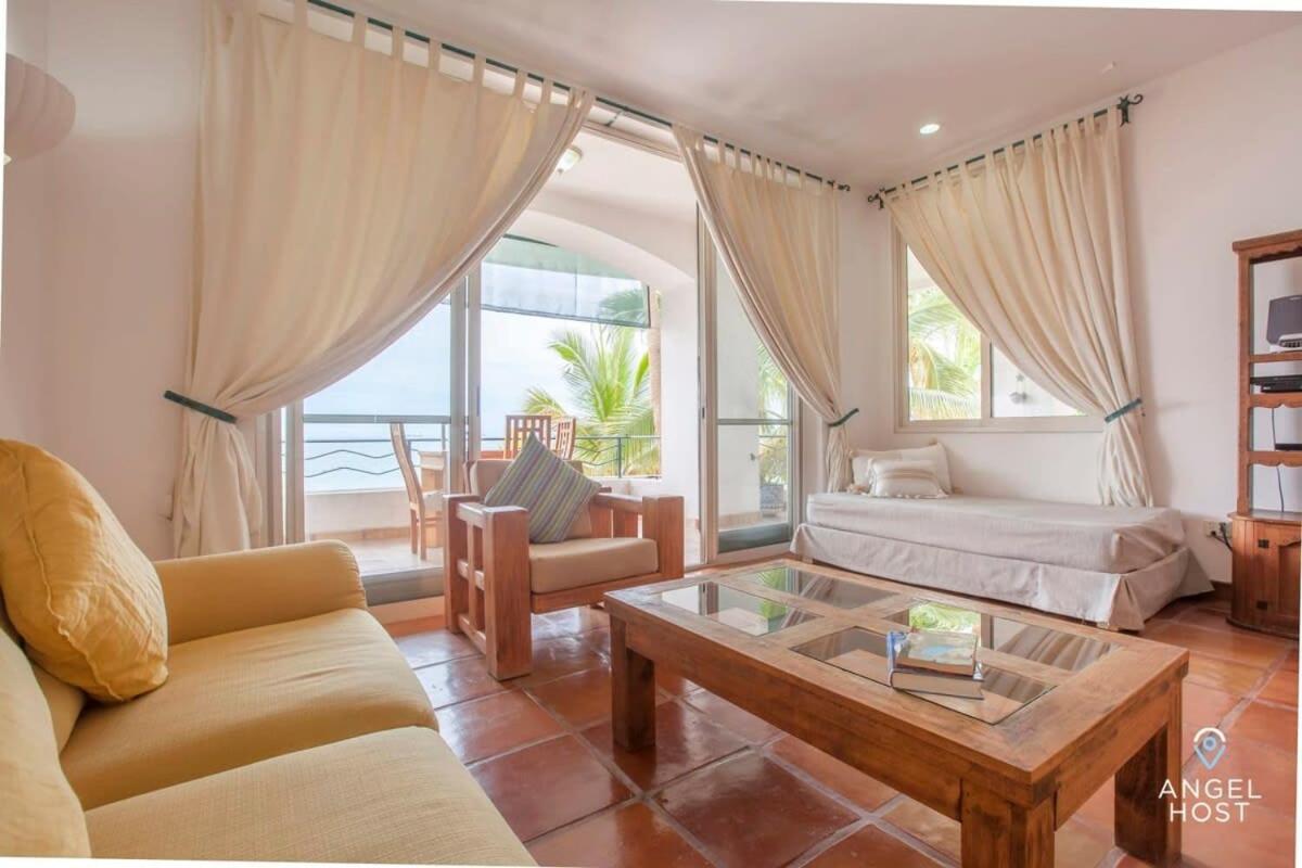 ラパス Private Oceanview Balcony & Infinity Pool Onsiteヴィラ エクステリア 写真