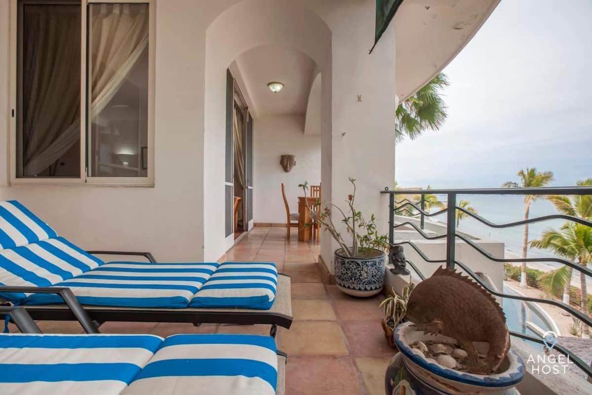 ラパス Private Oceanview Balcony & Infinity Pool Onsiteヴィラ エクステリア 写真